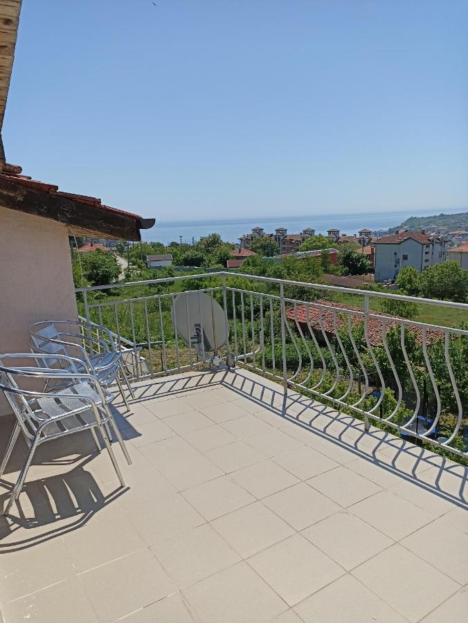 Ferienwohnung Stai Za Gosti Bazdarovi Byala  Exterior foto