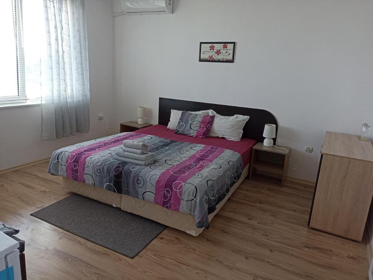 Ferienwohnung Stai Za Gosti Bazdarovi Byala  Exterior foto