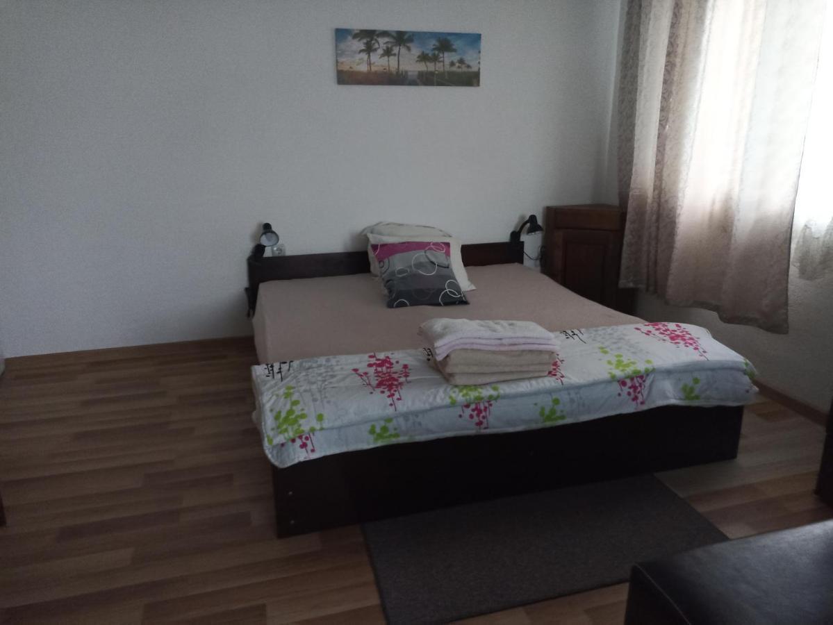 Ferienwohnung Stai Za Gosti Bazdarovi Byala  Exterior foto