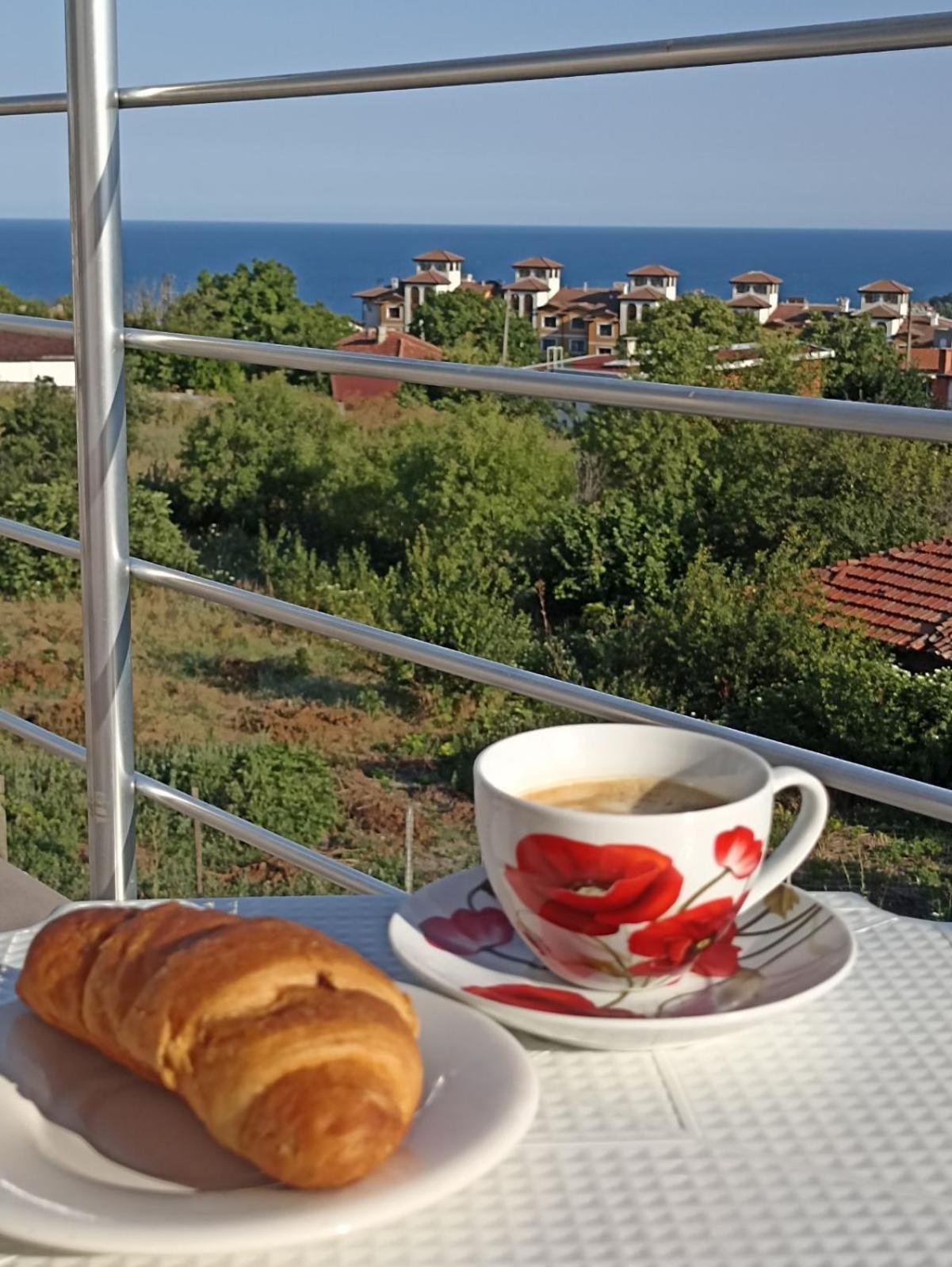Ferienwohnung Stai Za Gosti Bazdarovi Byala  Zimmer foto